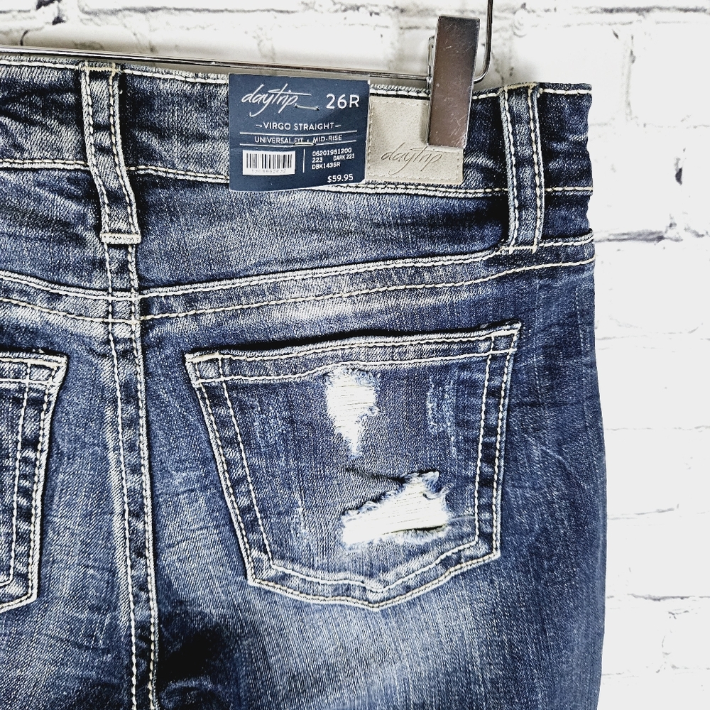 DAYTRIP | Virgo straight leg mid rise distressed denim jeans